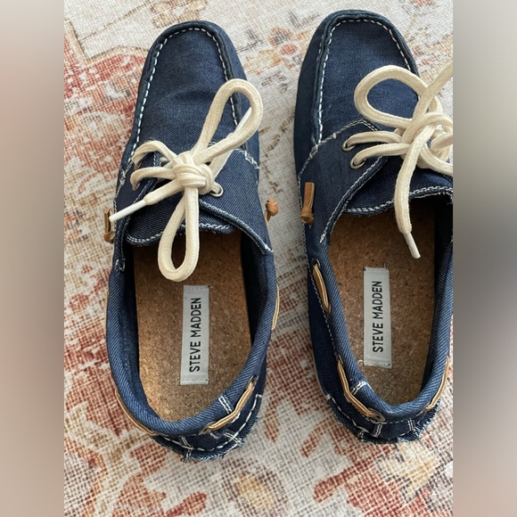 Steve Madden canvas slip on boat shoes - Picture 5 of 7